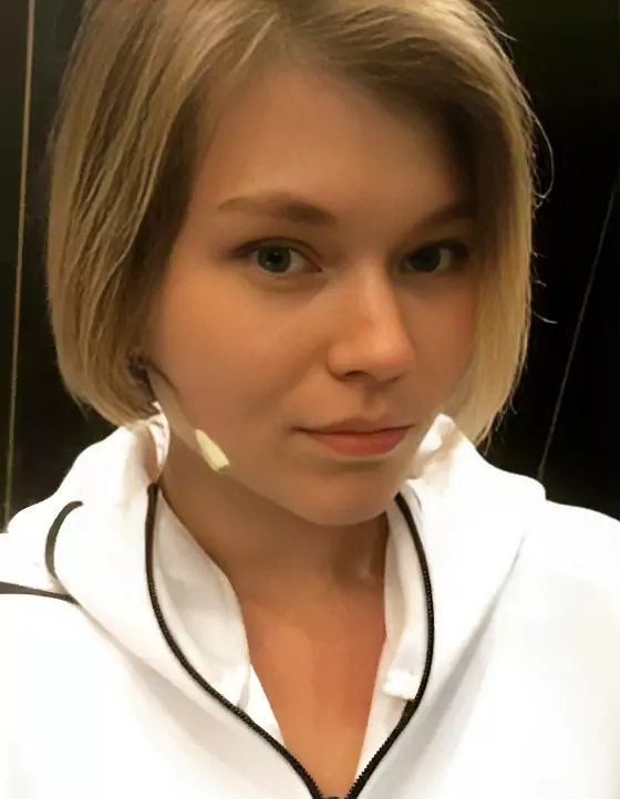 Alexandra, public speaking coach